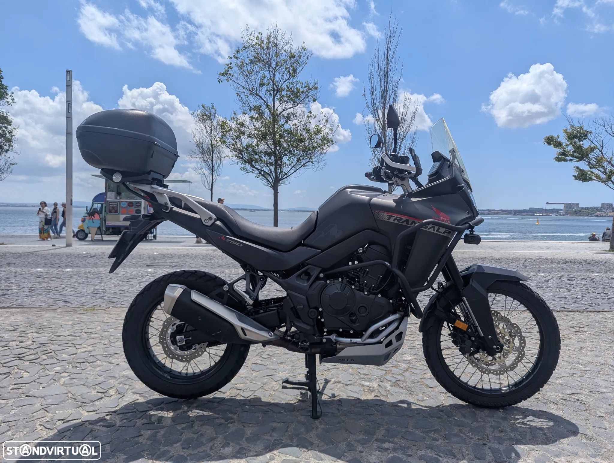 Honda Transalp - 1