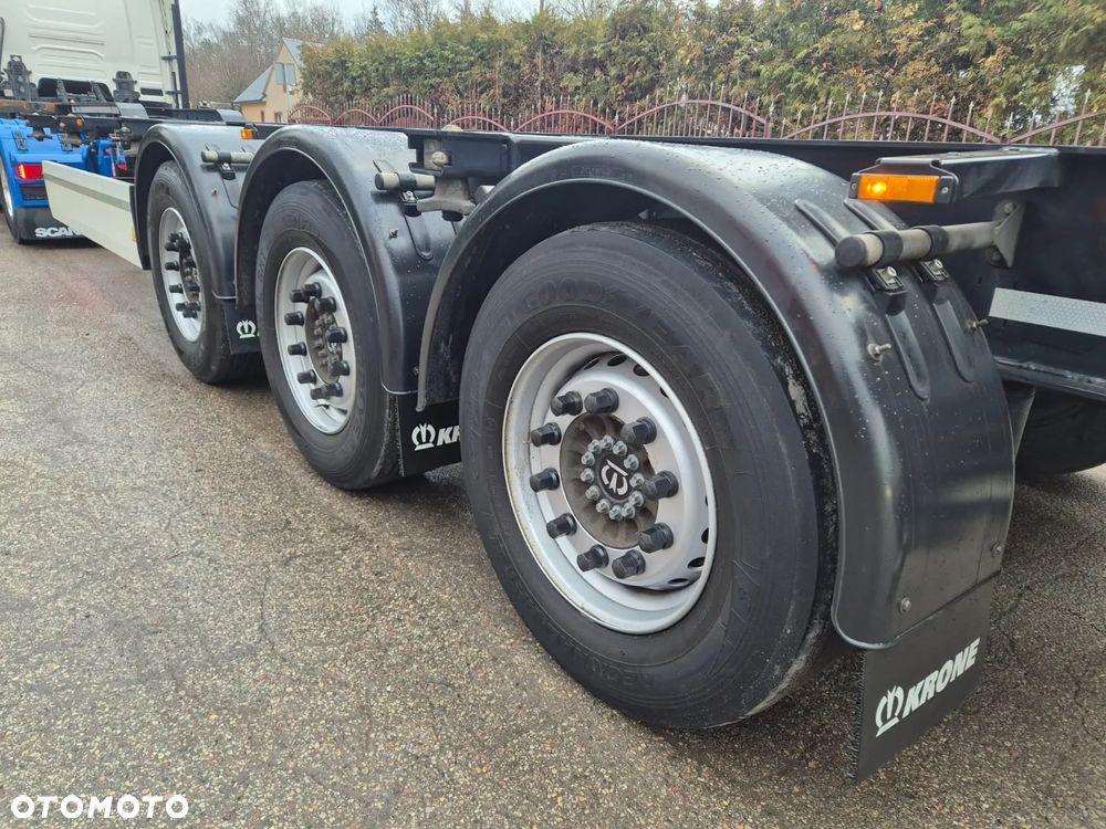 Krone Podkontenerowa - 9