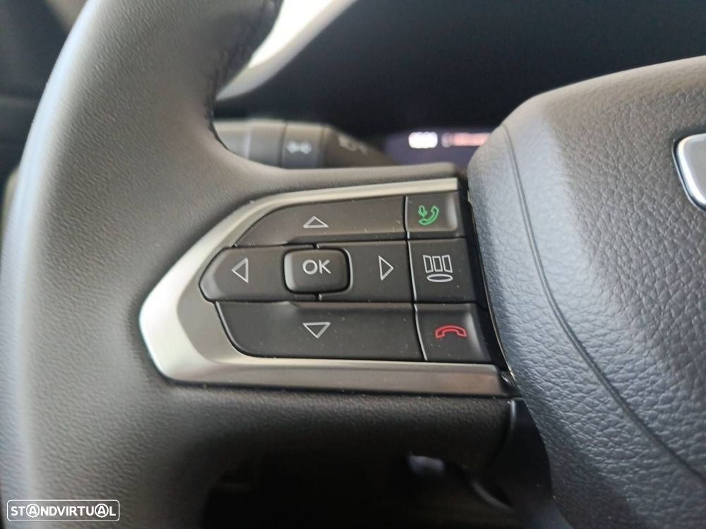 Jeep Compass - 16