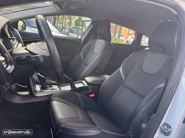 Volvo V40 1.5 T3 Sport Edition Geartronic - 13