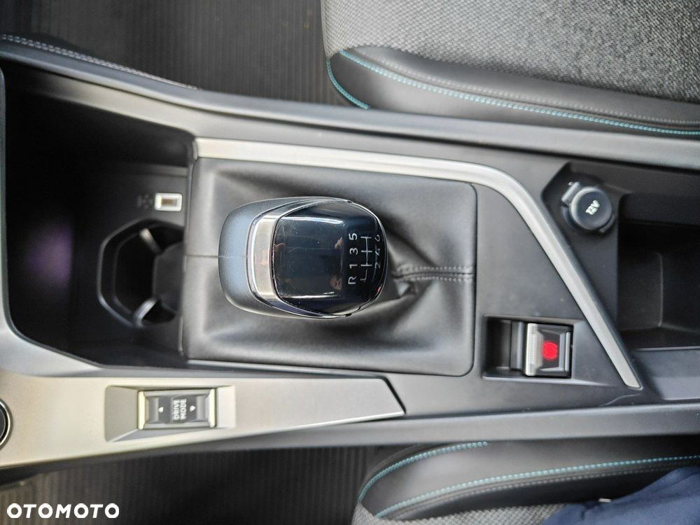 Peugeot 308 1.2 PureTech Allure Pack S&S - 14