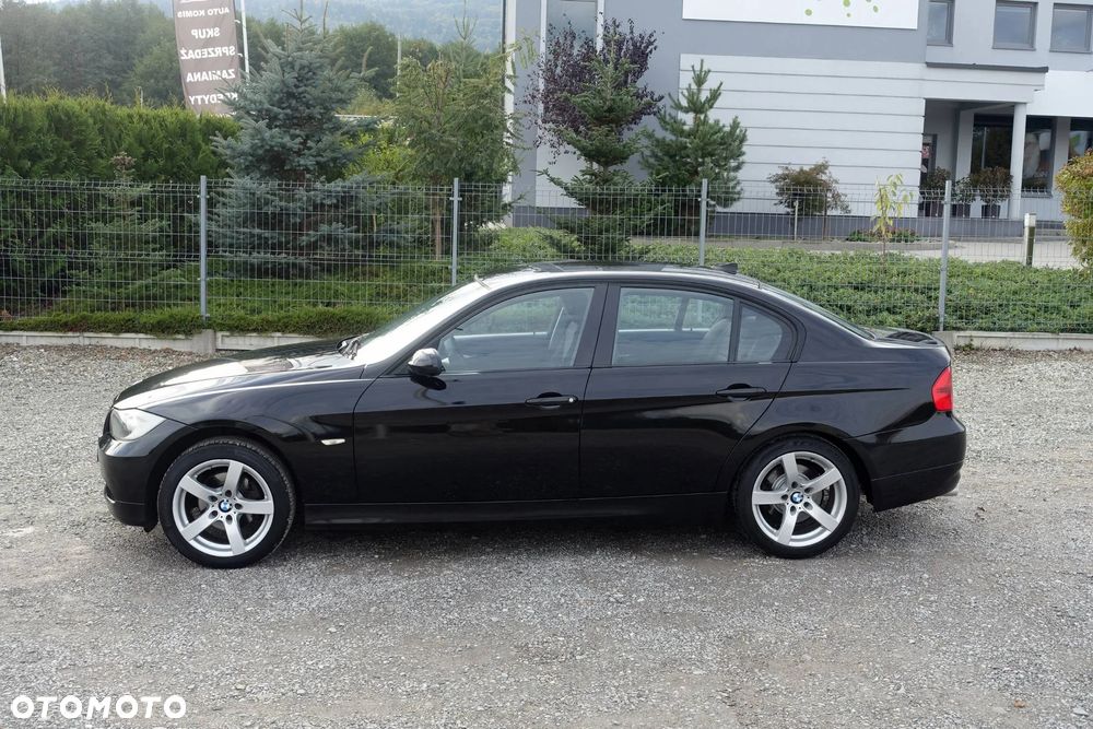 BMW Seria 3 318i Edition Sport - 4