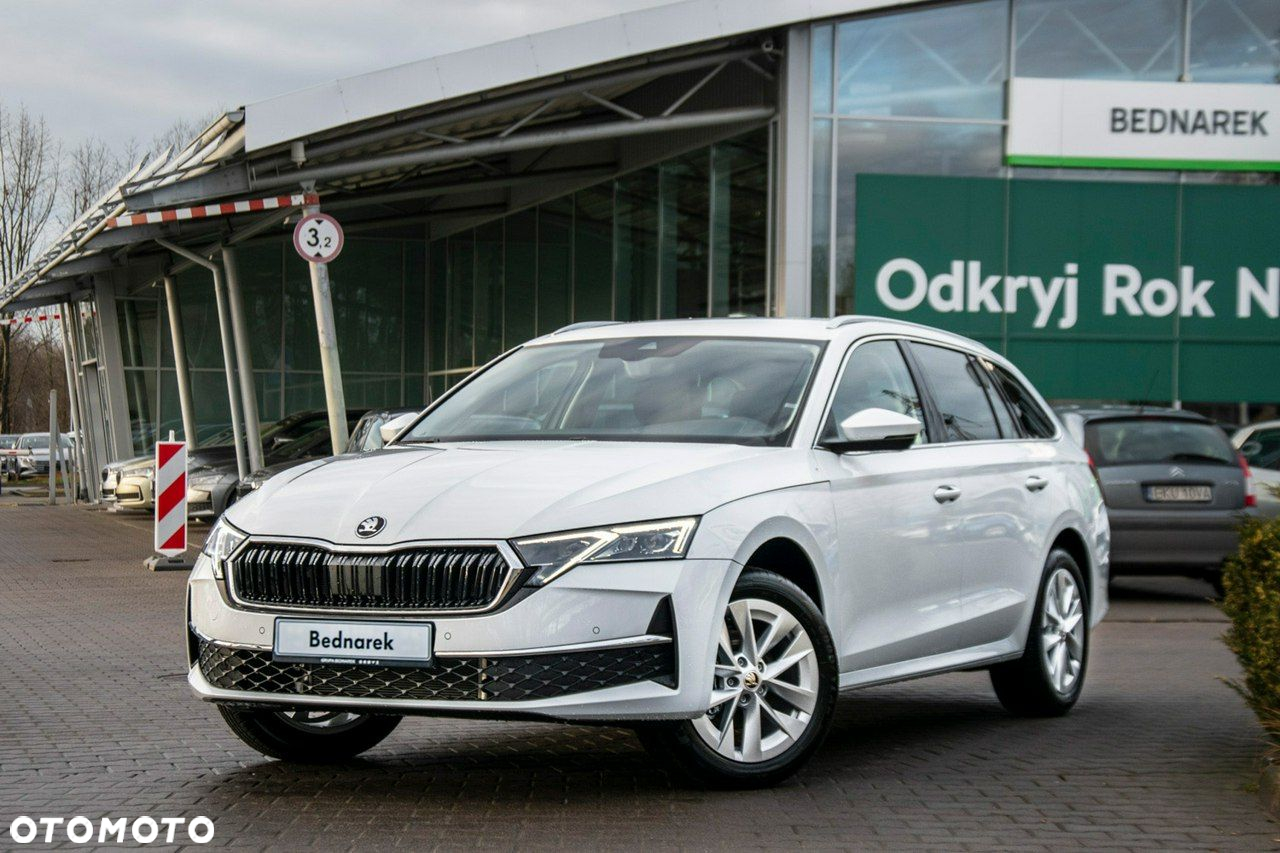 Skoda Octavia - 2