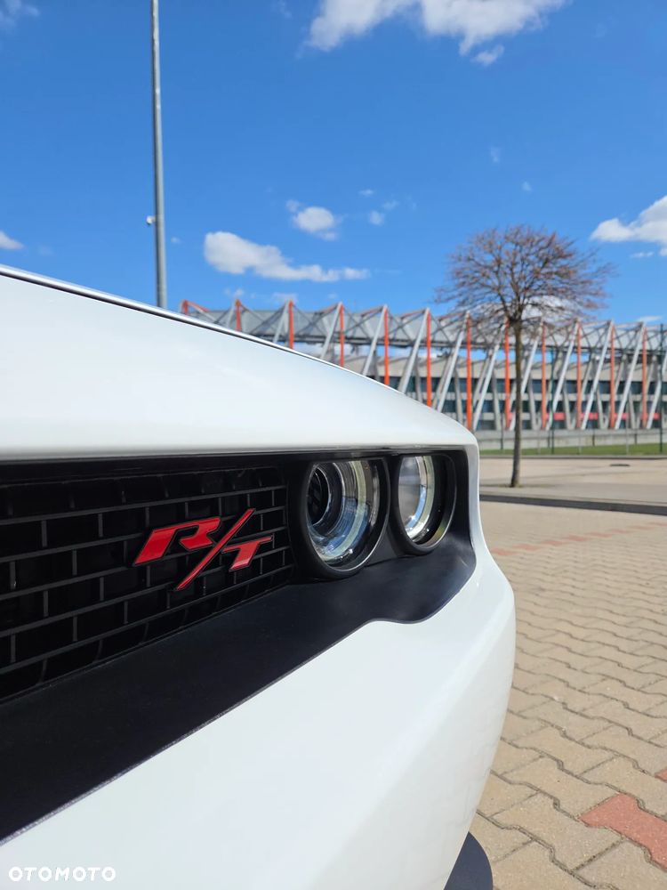 Dodge Challenger 6.4 Scat Pack Widebody - 6