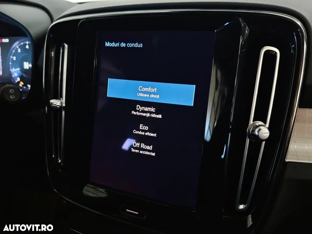 Volvo XC 40 D3 Momentum Pro - 15