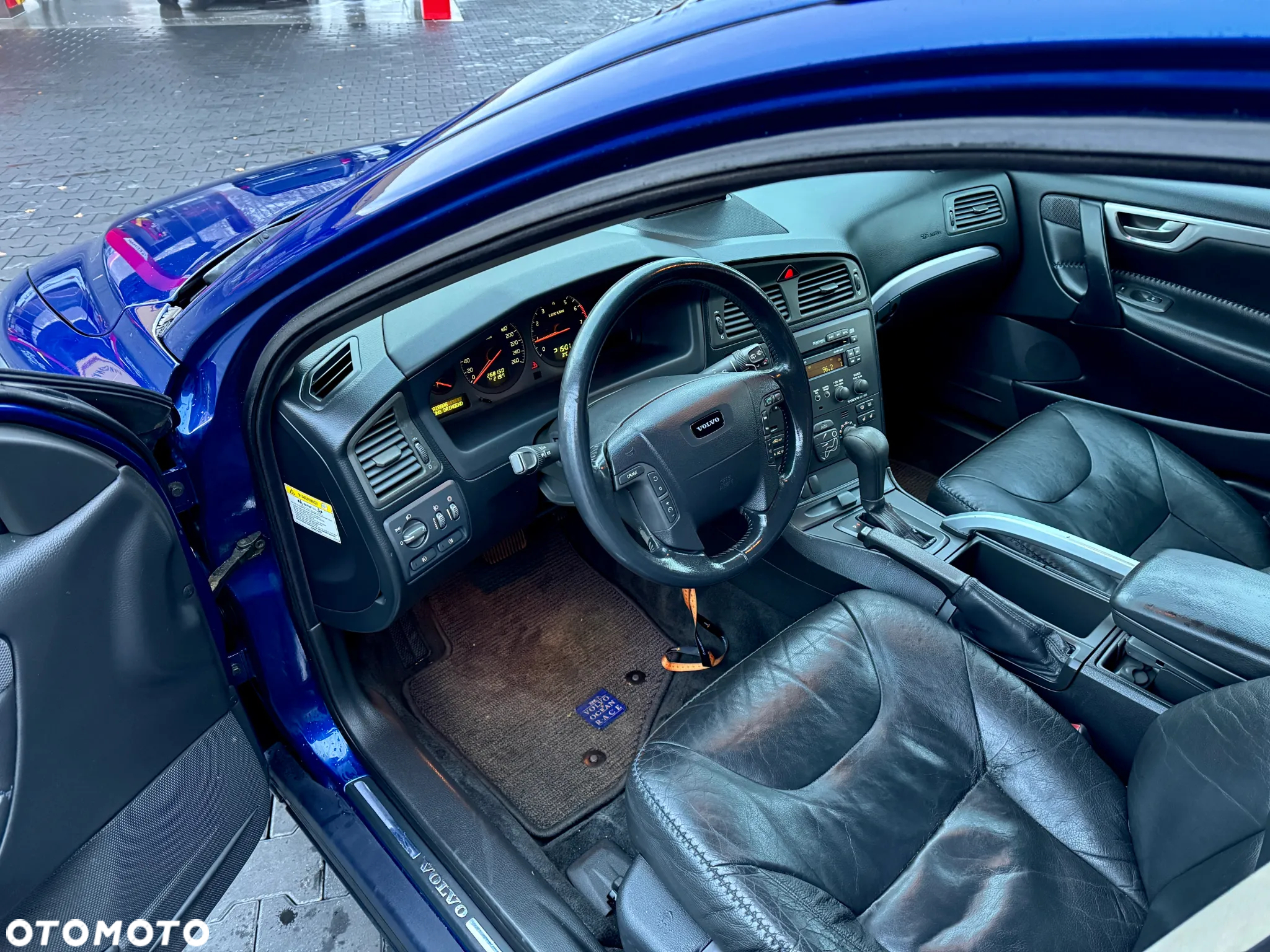 Volvo XC 70 - 10