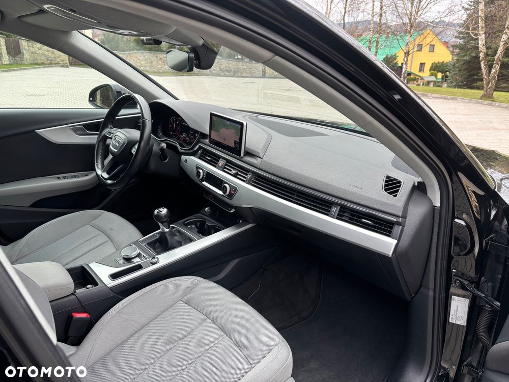 Audi A4 Avant 2.0 TDI - 13