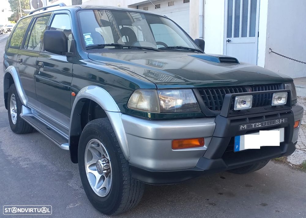 Mitsubishi Pajero 2.5 TD GLX Longo - 2