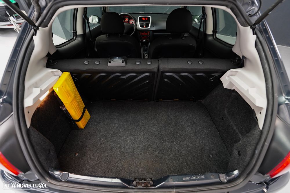 Peugeot 206+ 1.4 - 29