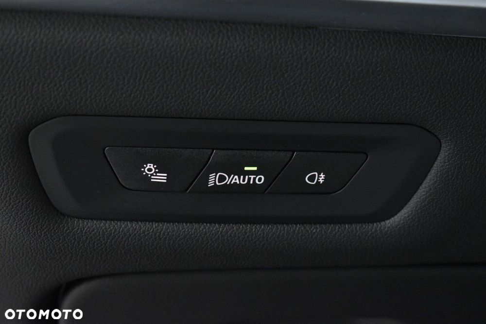BMW X5 xDrive40d mHEV sport - 16