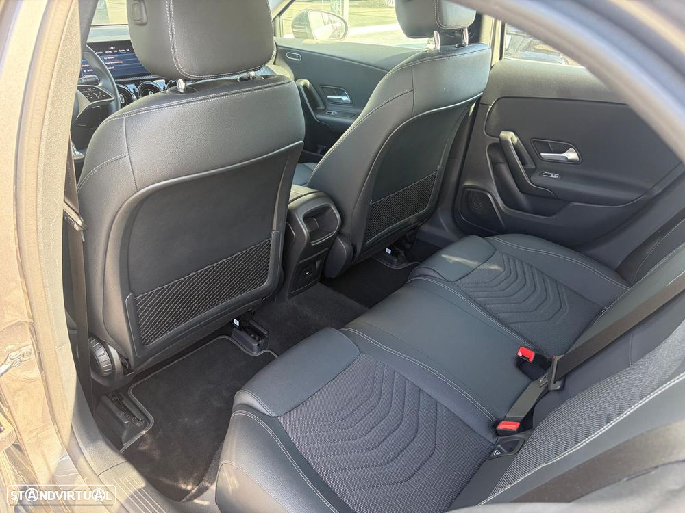 Mercedes-Benz A 200 Progressive Aut. - 12
