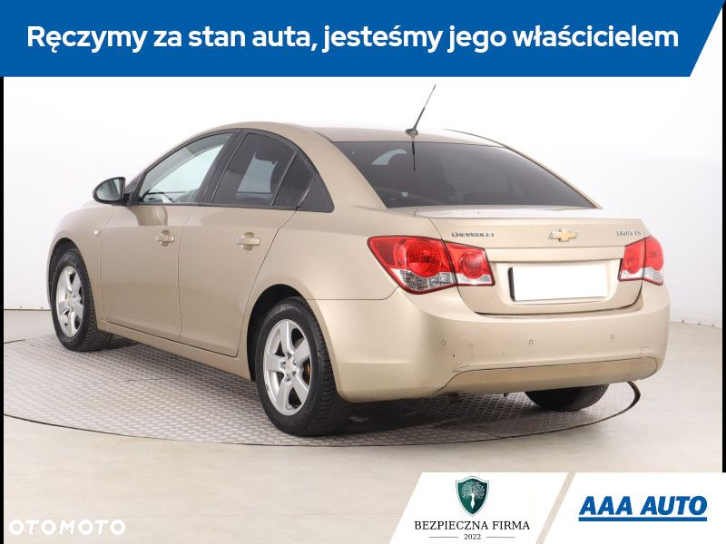 Chevrolet Cruze - 5