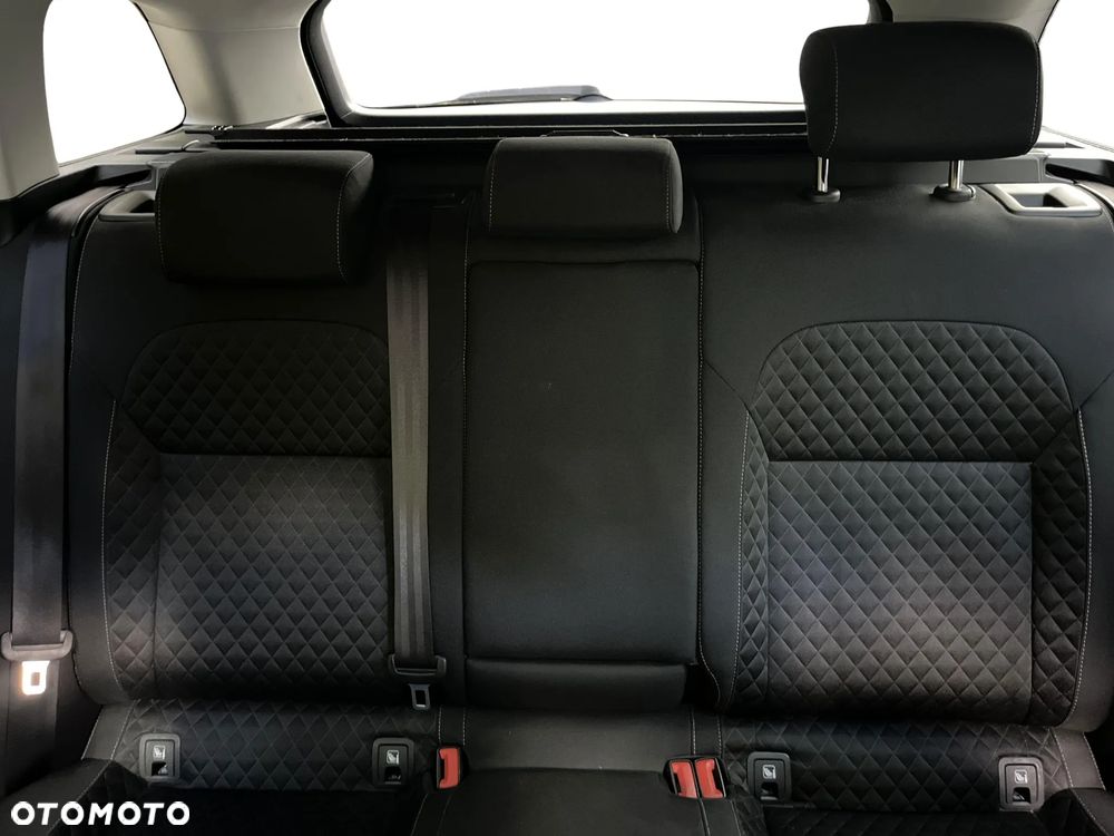 Skoda Superb 2.0 TDI SCR Ambition DSG - 25