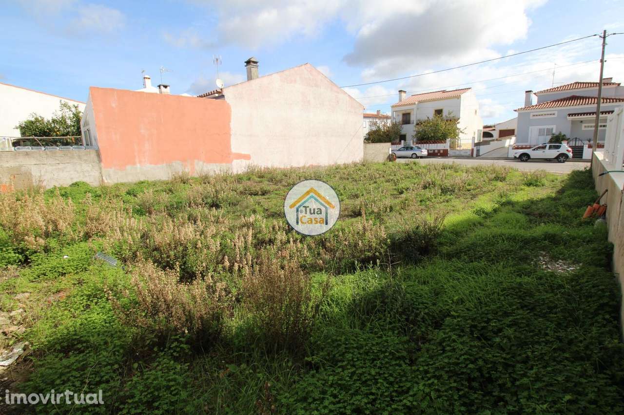 Terreno Urbano com 281,25 m2 de área total e de Implantação de edifíci - Grande imagem: 4/16