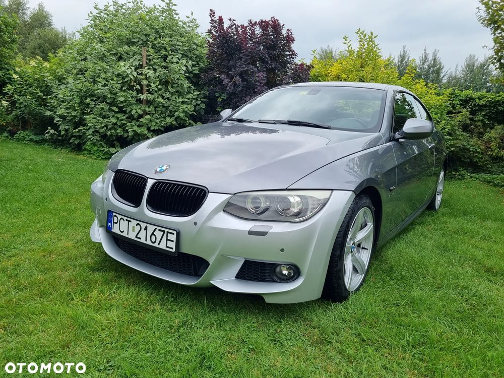 BMW Seria 3 325i xDrive M Sport Edition - 1