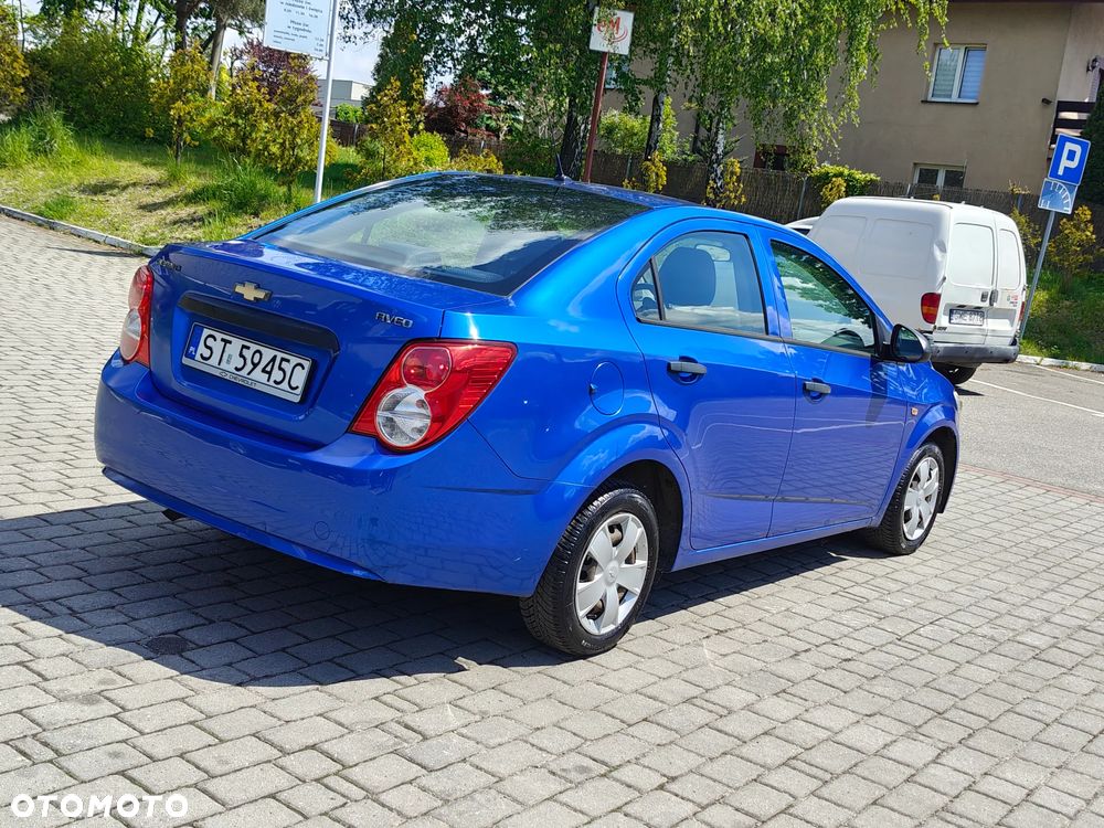 Chevrolet Aveo - 26
