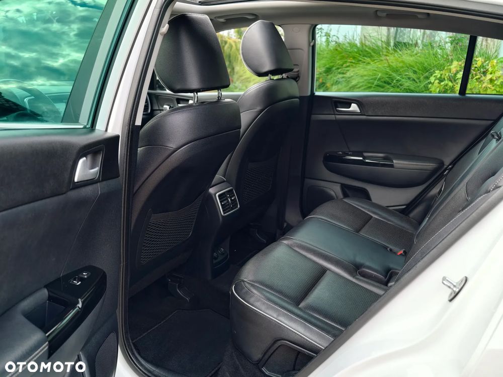 Kia Sportage - 15