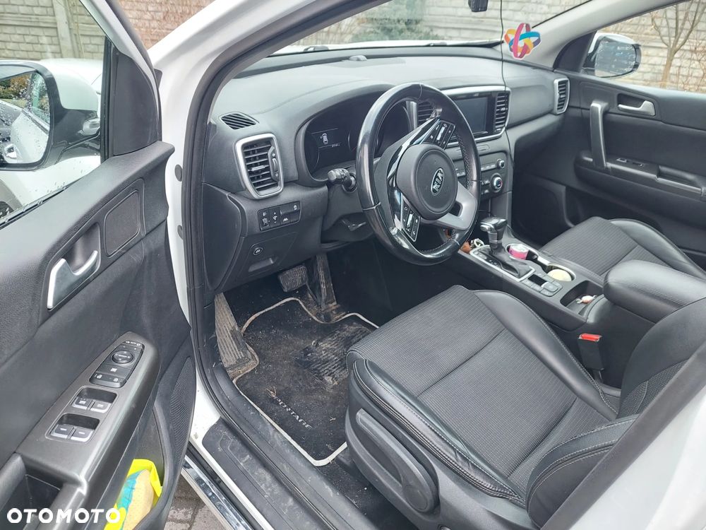 Kia Sportage 1.6 T-GDI AWD Platinum - 7