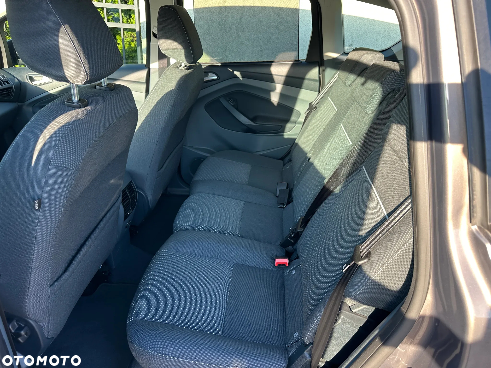 Ford C-MAX 2.0 TDCi Titanium - 7