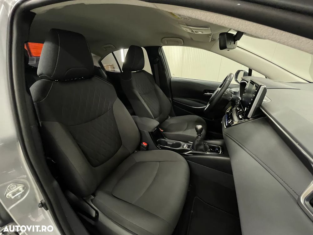 Toyota Corolla 1.5 Dual VVT-iW MT Business - 11
