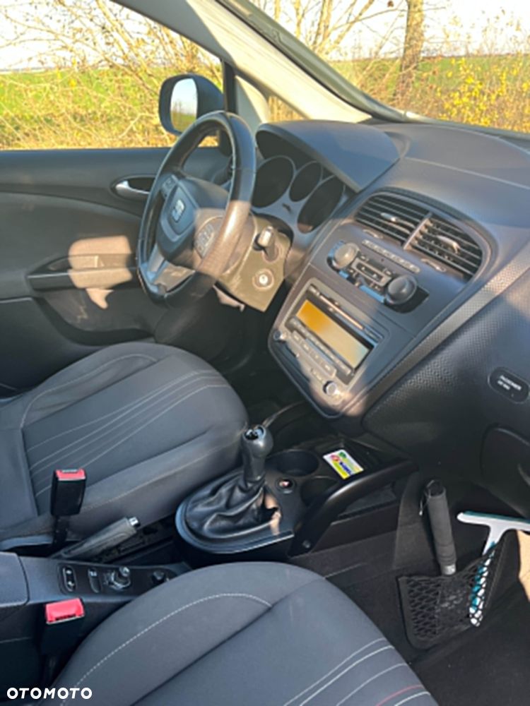 Seat Altea XL 1.6 TDI DPF CR Style Copa - 7