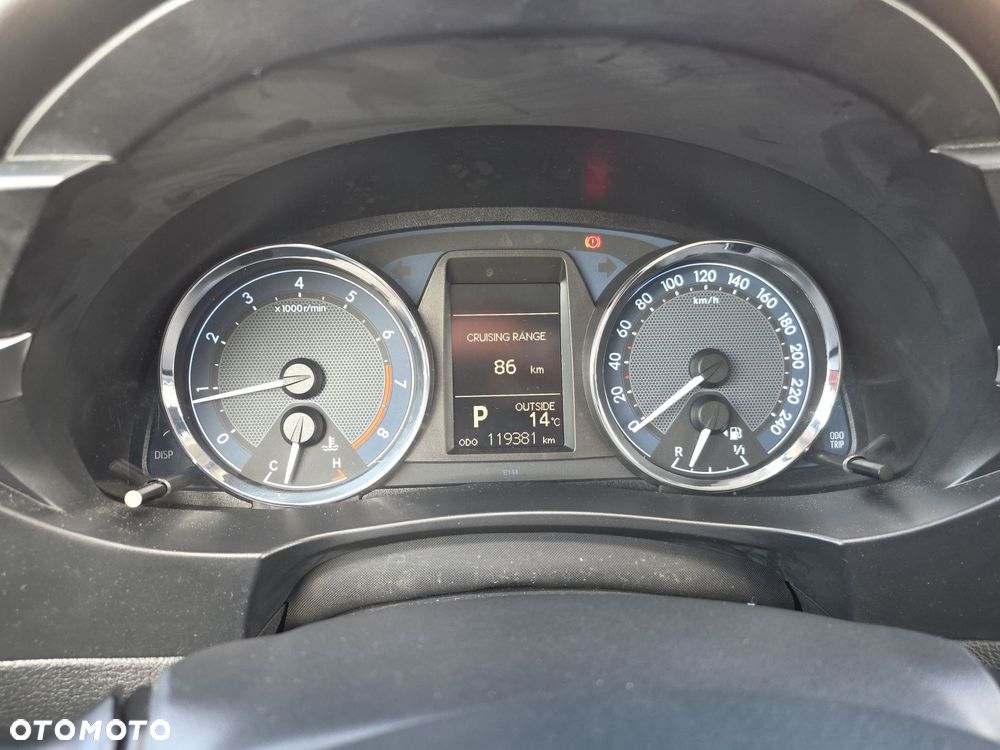 Toyota Corolla - 17