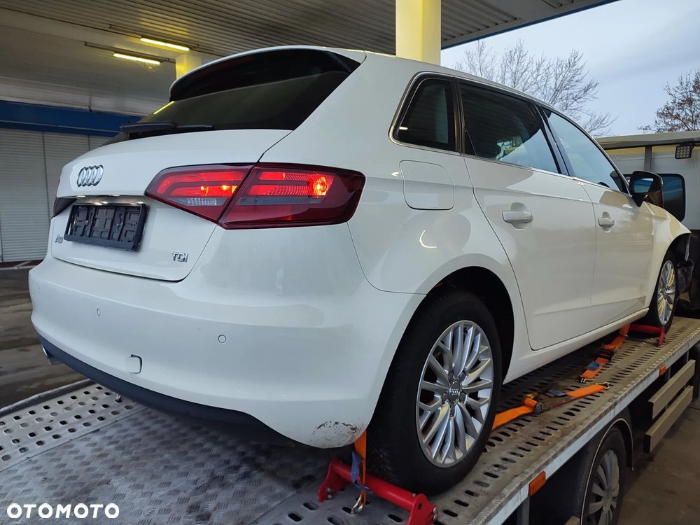 Audi A3 Sportback 2.0 TDI S tronic Ambition - 35