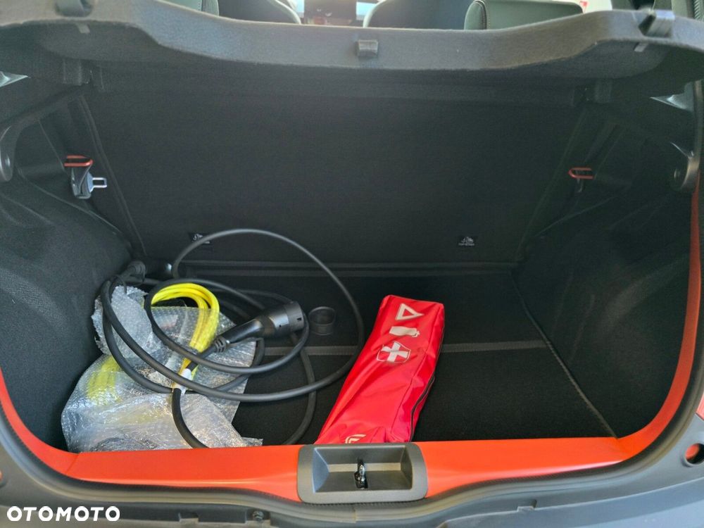 Dacia Spring Electric 24.3kWh 100 Extreme - 15