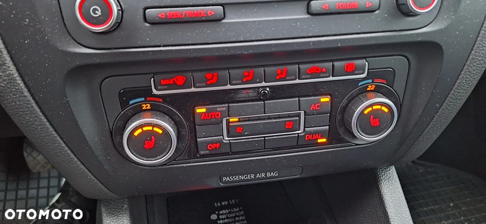 Volkswagen Jetta - 13