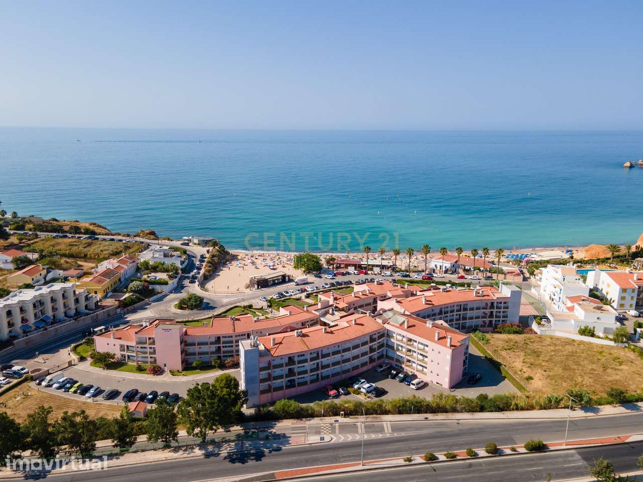 Apartamento Turístico com Garagem a Poucos Metros da Praia - Grande imagem: 4/26
