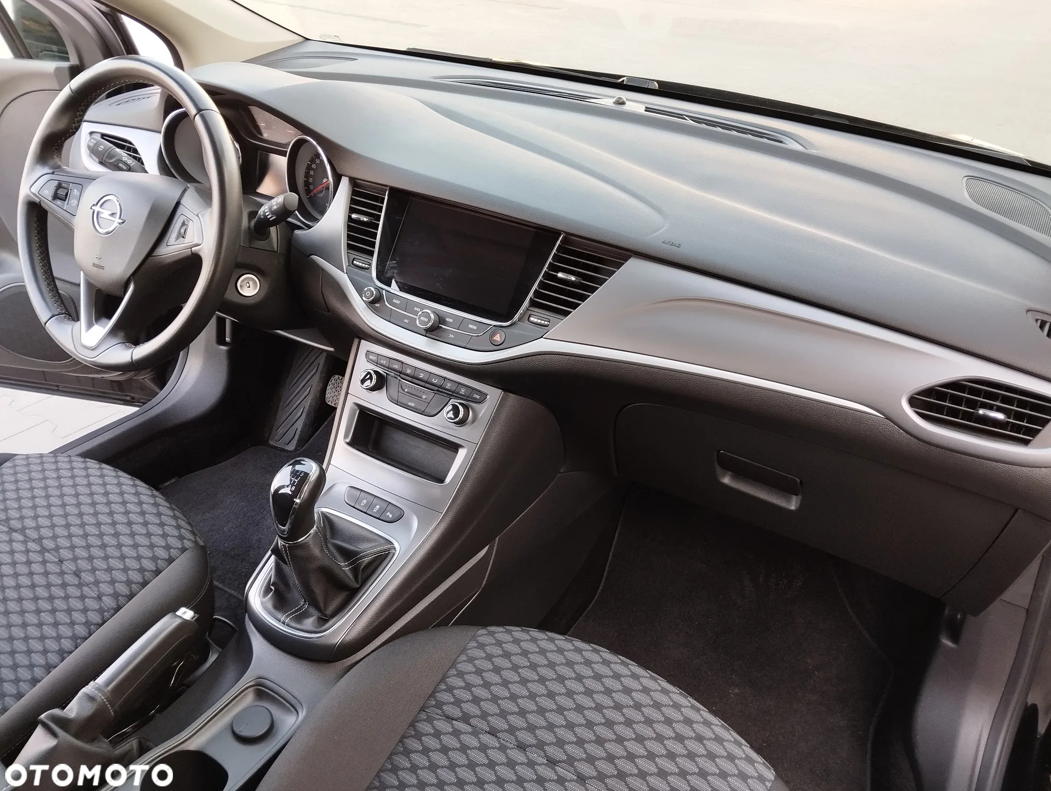 Opel Astra - 19