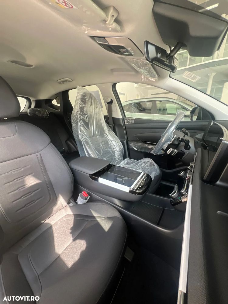 Hyundai Tucson - 12