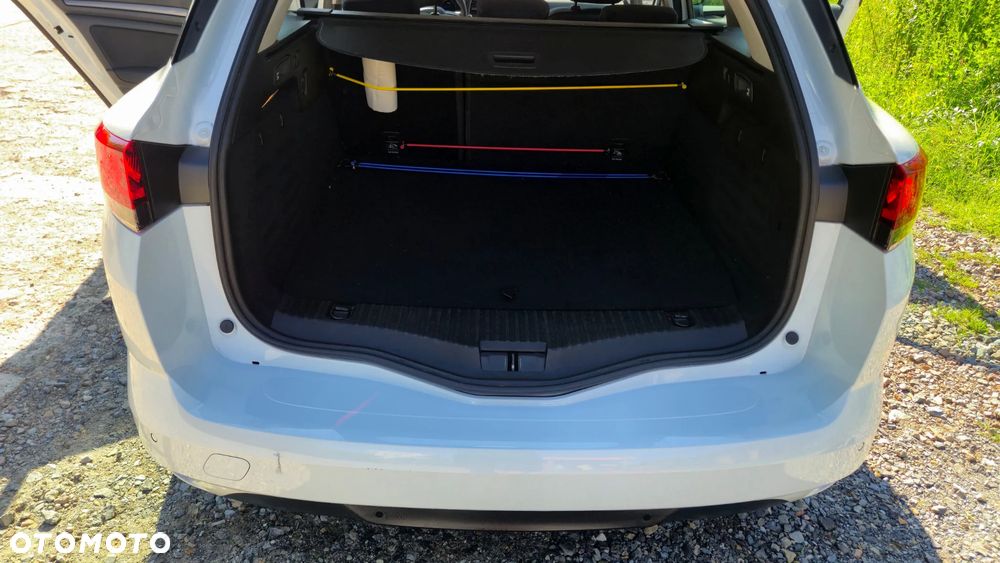 Renault Megane 1.6 E-TECH Plug-In Zen - 8