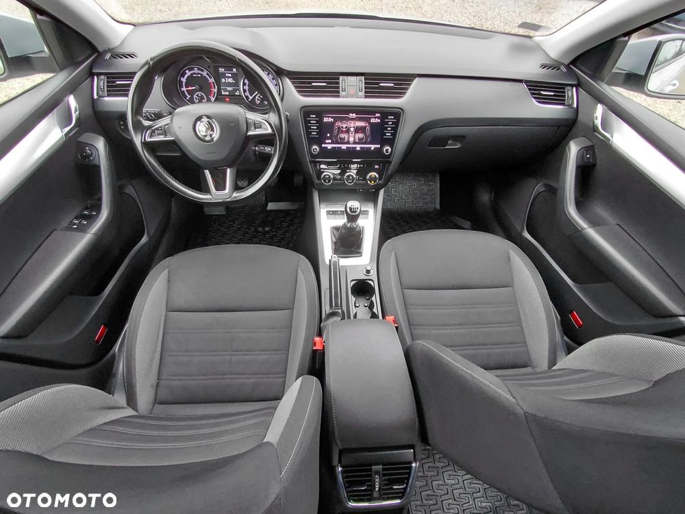 Skoda Octavia 1.0 TSI GPF Ambition - 6