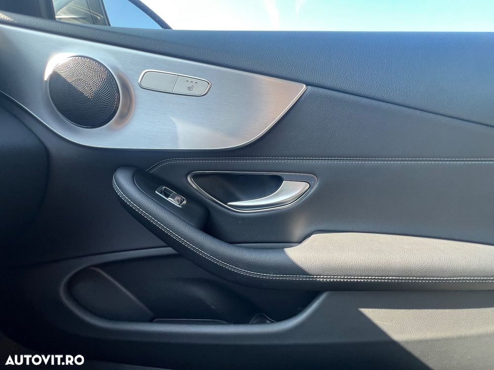 Mercedes-Benz C 200 - 22