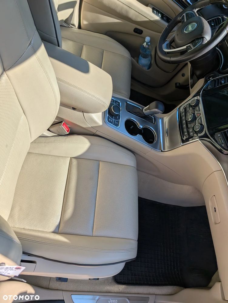 Jeep Grand Cherokee 3.6 V6 Overland - 12