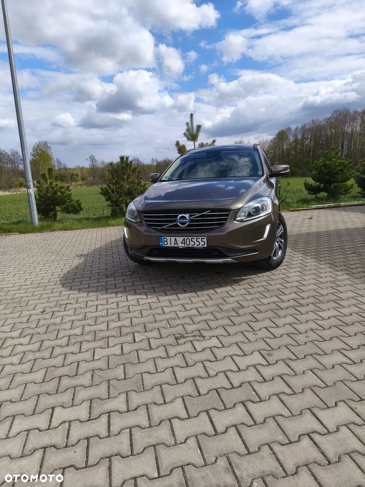 Volvo XC 60 D4 AWD Momentum - 17