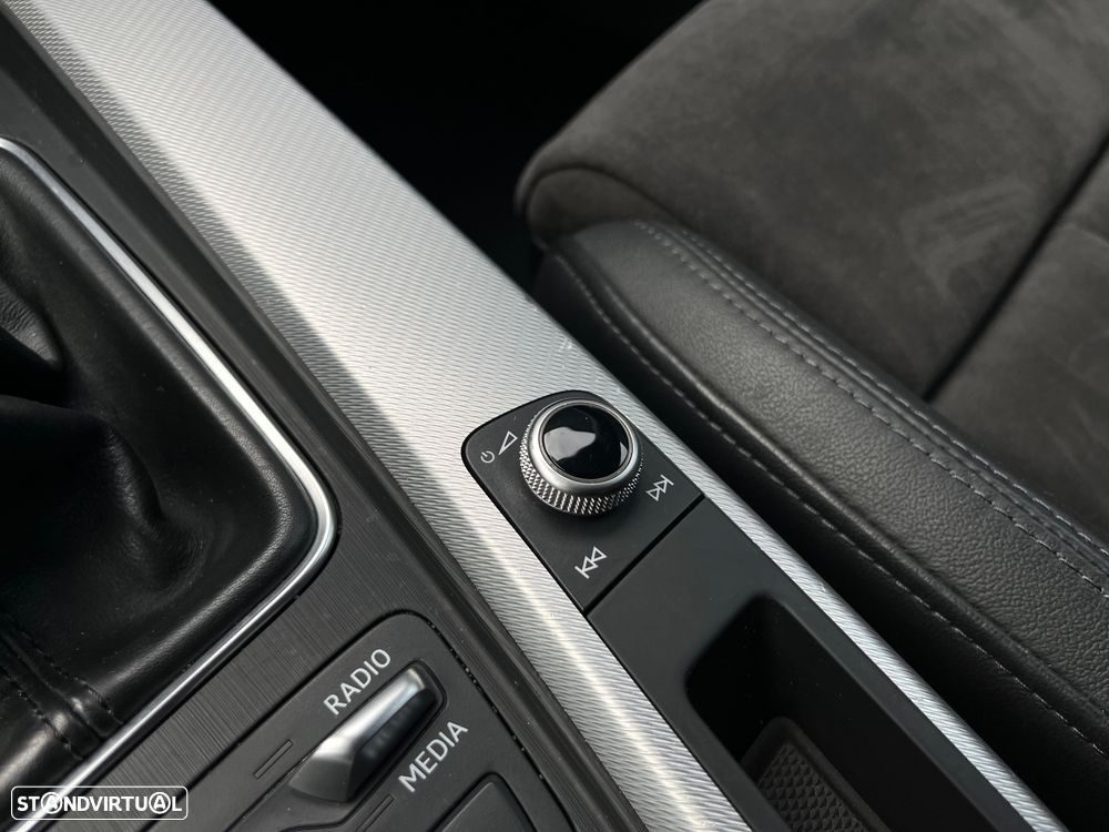 Audi A4 Avant 2.0 TDI S-line - 58