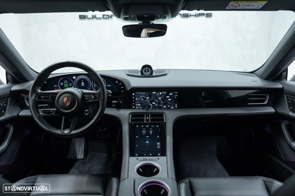 Porsche Taycan Sport Turismo Standard - 19