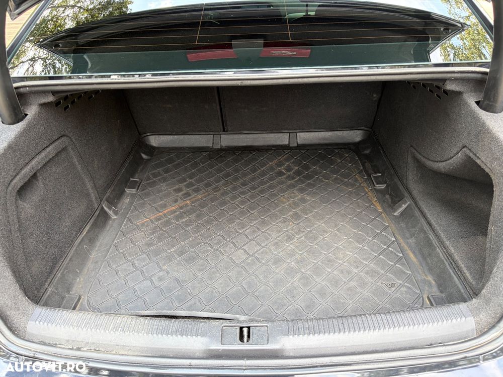 Audi A4 Limuzina - 13
