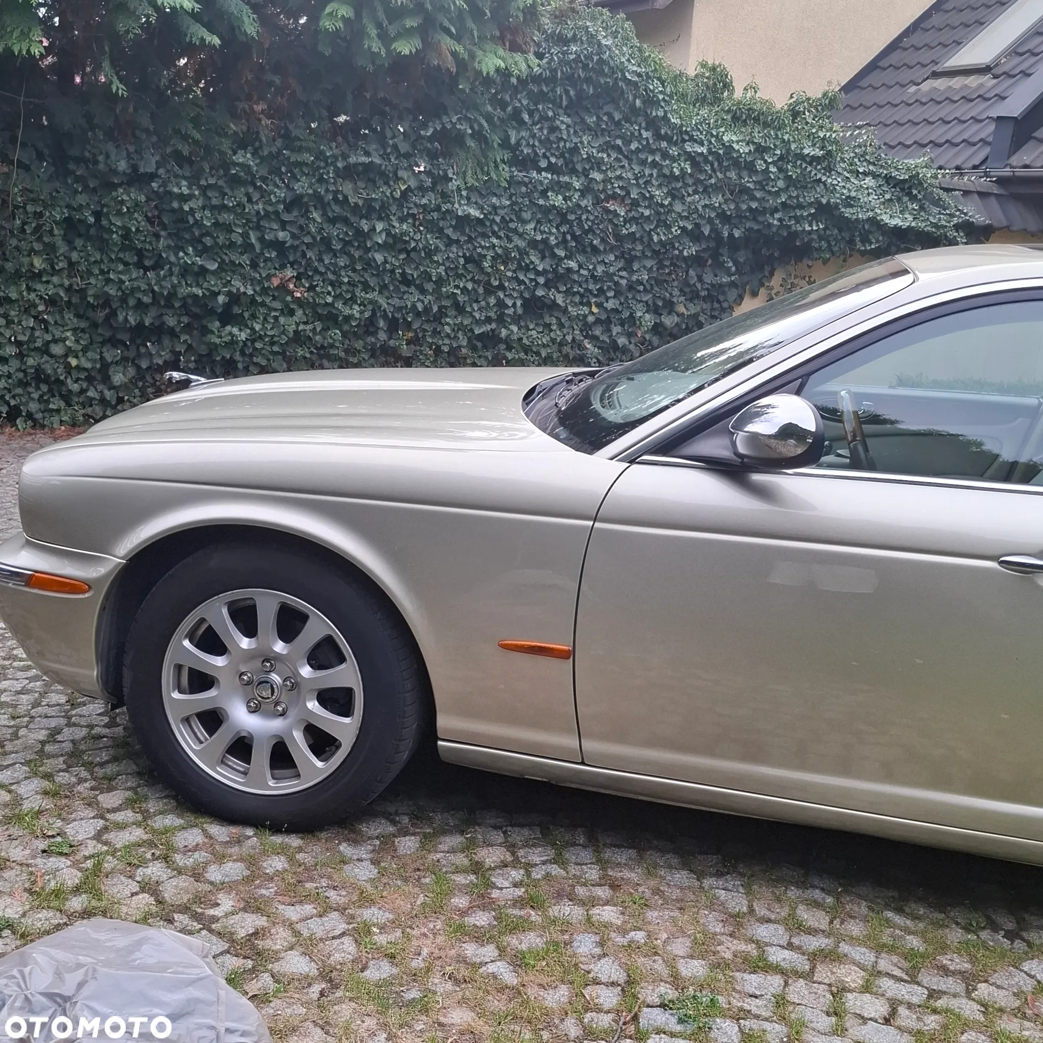Jaguar XJ XJ8 4.2 LWB High - 3