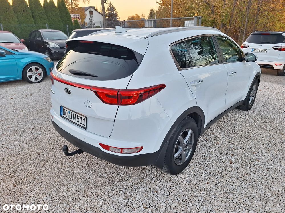 Kia Sportage 1.6 GDI 2WD Black Edition - 8
