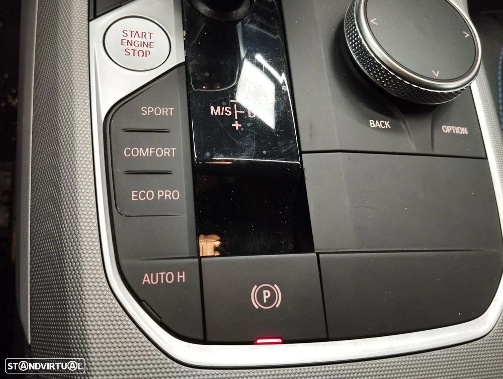 BMW 320 d Advantage Auto - 35