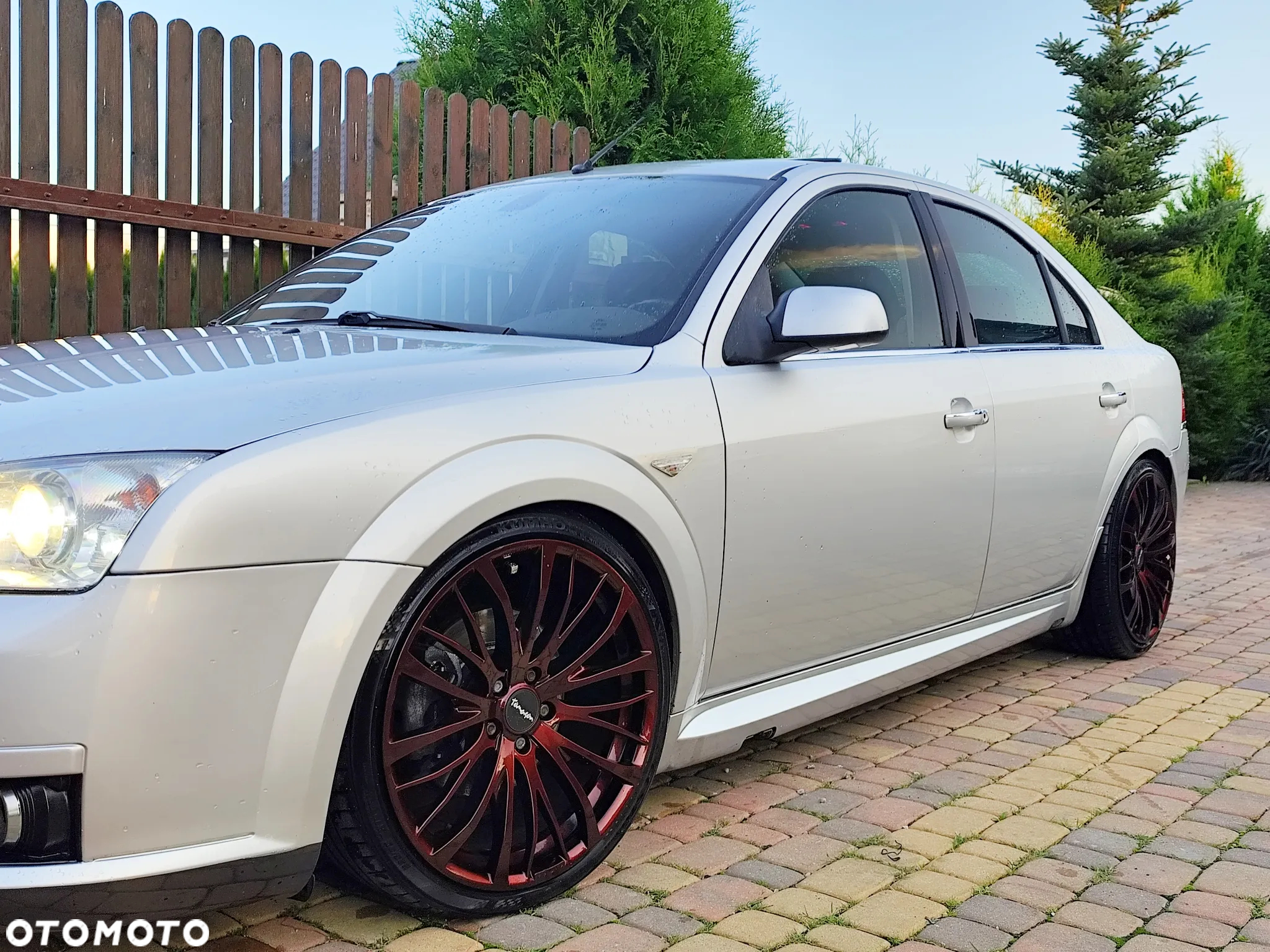 Ford Mondeo - 10