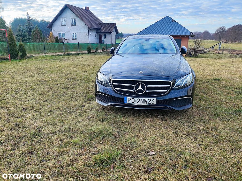 Mercedes-Benz Klasa E 200 d - 2