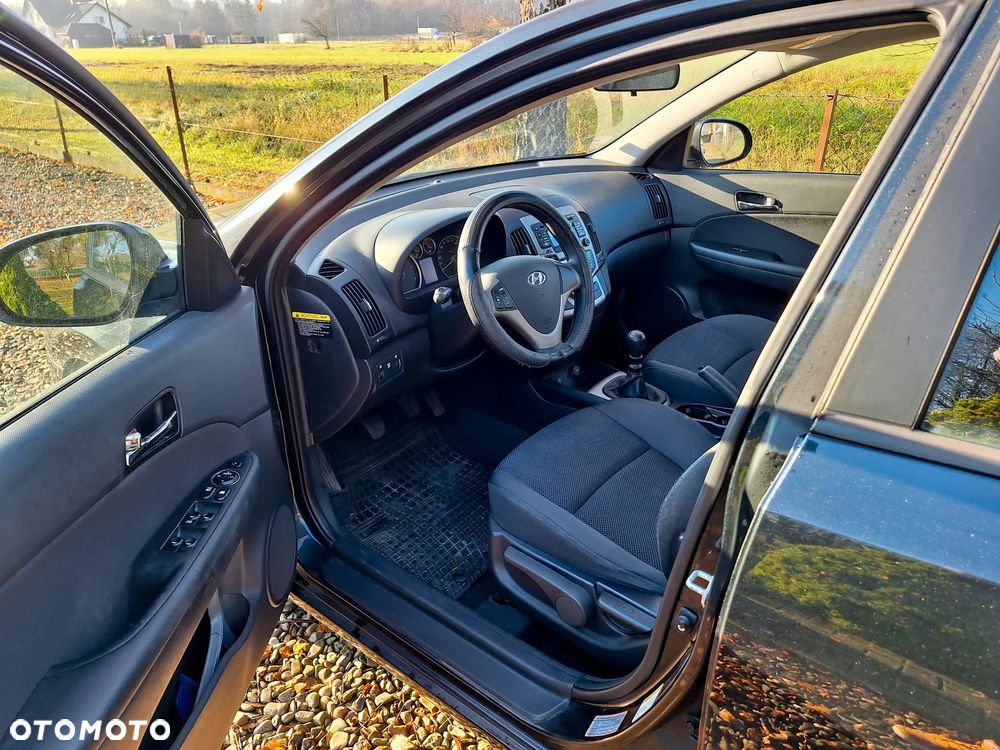 Hyundai i30 1.6 CRDi Comfort - 10