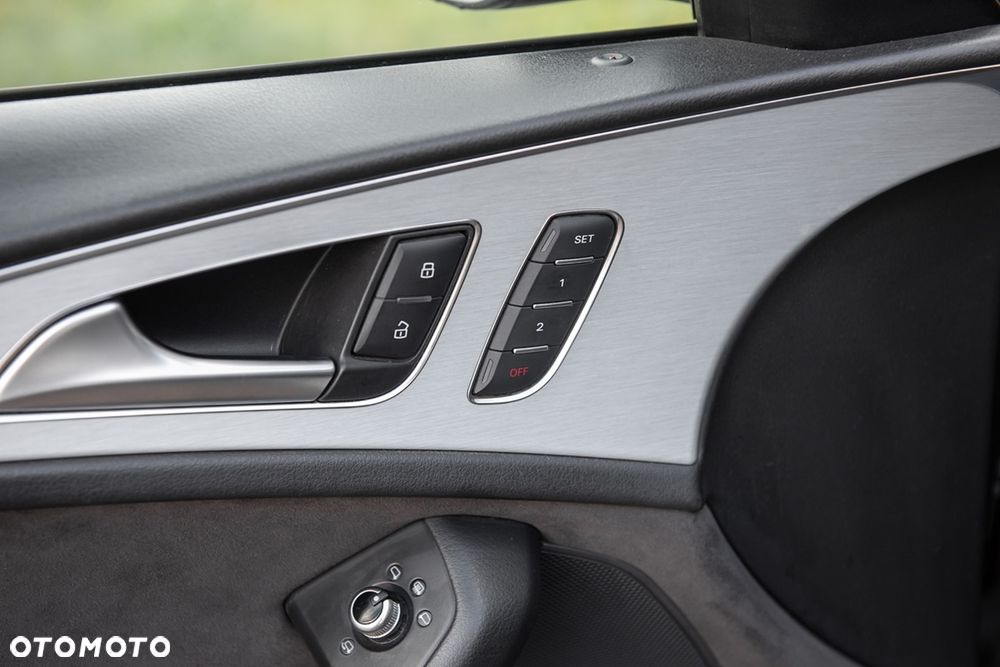 Audi A6 Avant 2.0 TDI Quattro S tronic - 17