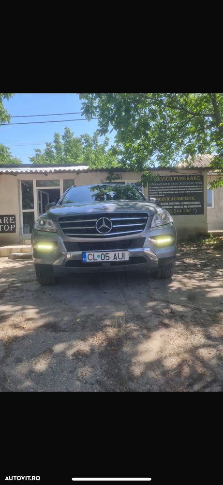 Mercedes-Benz ML 350 BlueTEC 4MATIC Aut - 3