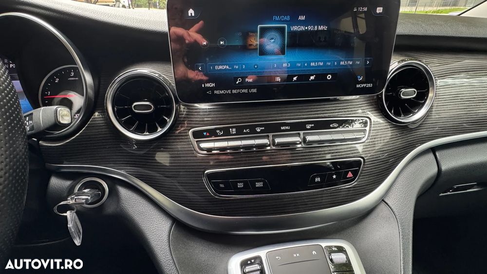 Mercedes-Benz V 300 d Combi Lung 237 CP RWD 9AT - 27