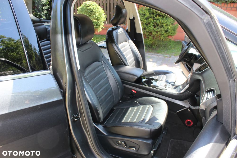 Ford Galaxy 2.0 EcoBlue 4WD V-Line - 13